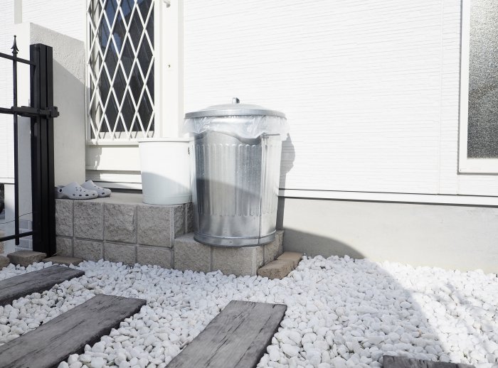 一戸建ての屋外用ゴミ箱どんなモノを使ってる？！みんなのゴキブリ対策 